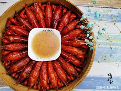 拒絕重調料，還原真滋味 品味原汁原味小龍蝦的清香真諦